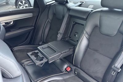 Volvo S90 T8 AWD Plug-In Hybrid R-Design aut