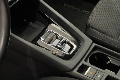 Skoda Octavia 2.0 TDI SCR Style DSG