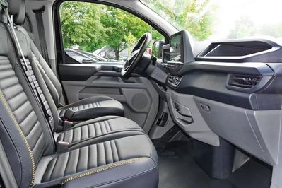 Ford Transit Custom L2H1 320 Zabudowa Brygadowa Trail A8 AWD