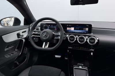 Mercedes CLA 220 4-Matic AMG Line