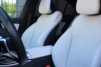 Mercedes Klasa C 220 d 4-Matic AMG