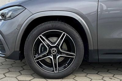 Mercedes GLA 220 4-Matic AMG Line