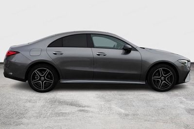 Mercedes CLA 250 e AMG Line