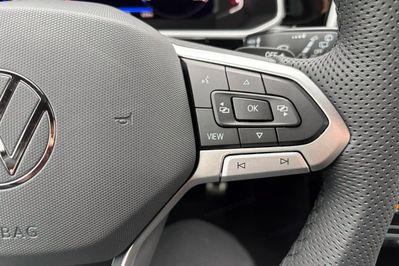 Volkswagen T-Roc R-Line Plus 1.5 TSI DSG