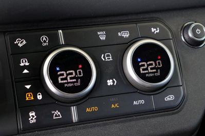 Land Rover Defender 130 5.0 P425 Outbound