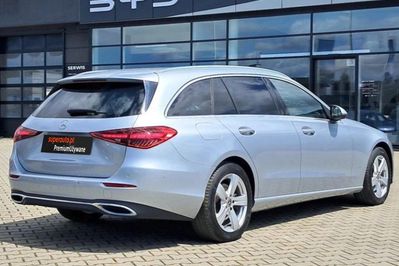 Mercedes Klasa C Kombi 220 d 4-Matic Avantgarde