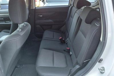 Mitsubishi Outlander 2.0 Intense 4WD CVT