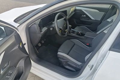 Opel Astra 1.2 T Business Edition S&S