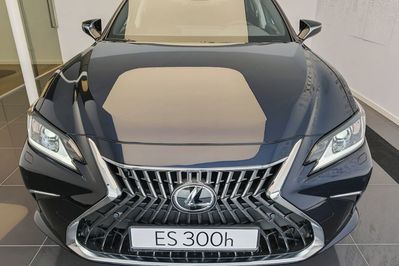 Lexus ES 300h Business Edition 2.5 E-CVT