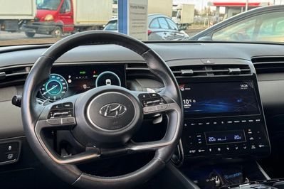 Hyundai Tucson 1.6 t-Gdi Hev Executive 4WD