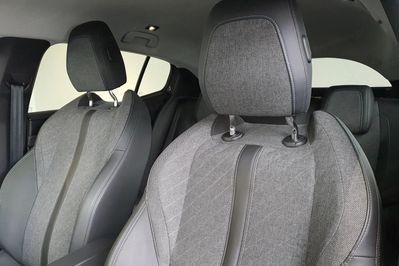 Peugeot 408 1.2 Puretech Allure Pack S&S EAT8