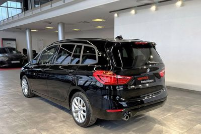 BMW Seria 2 218i aut