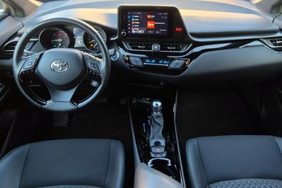 Toyota C-HR 1.8 Hybrid Style
