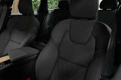 Volvo XC60 B5 AWD Plus Bright