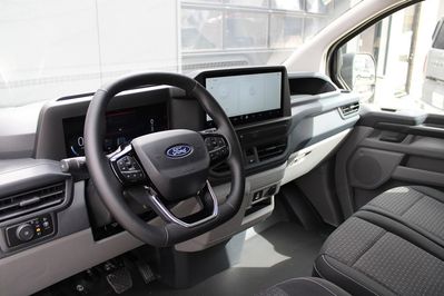 Ford Transit Custom 320 L2H1 Trend Zabudowa Brygadowa A8