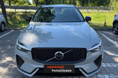 Volvo XC60 B5 B AWD Plus Dark