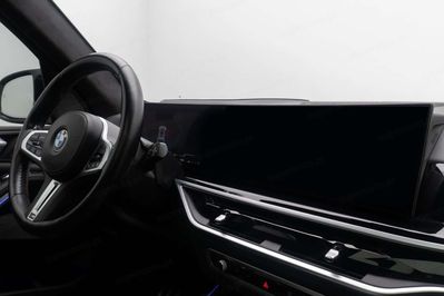 BMW X7 M60i xDrive