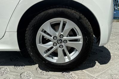 Toyota Yaris Comfort  1.5 Hybrid