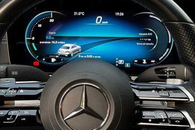 Mercedes Klasa E 220 d 4-Matic AMG Line