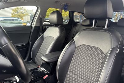 Kia Ceed Business Line 1.5 T-GDI  DCT