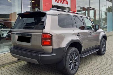 Toyota Land Cruiser Executive 2.8 Diesel