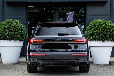 Audi Q7 SQ7 TFSI quattro