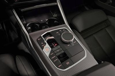 BMW Seria 3 318i M Sport