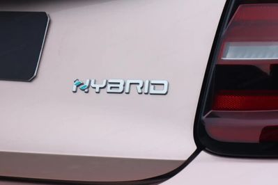 Fiat 500 La Prima 1.0 Hybrid