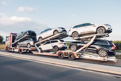 Mercedes Actros L 4x2 ProCabin-Giga Autotransporter LUGGI