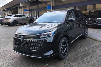 DFSK E5 Prestige 1.5  PHEV E-CVT
