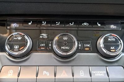 Skoda Karoq 1.5 Tsi Act Gpf 4X2 Style Dsg