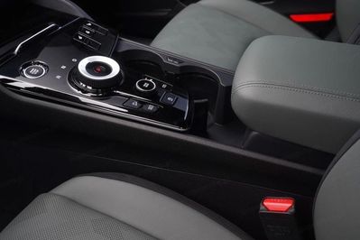 Kia Sportage 1.6 T-GDI  Anniversary 2WD DCT