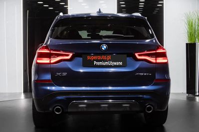 BMW X3 xDrive30e Luxury Line