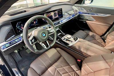 BMW Seria 7 740D Xdrive Mhev m Sport Sport