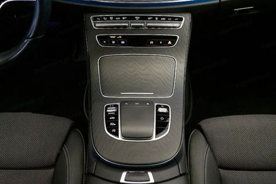 Mercedes Klasa E 220 d 4MATIC Avantgarde