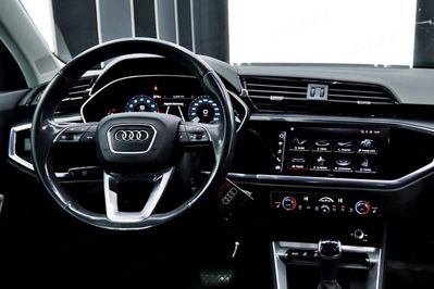 Audi Q3 35 TFSI mHEV S tronic