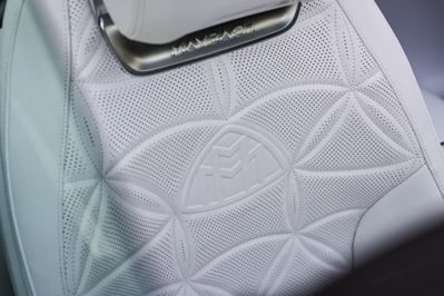 Mercedes SL Maybach 680 4-Matic+ Monogram Series