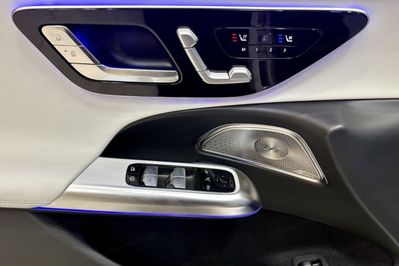 Mercedes Klasa E AMG 53 4Matic+ Hybrid