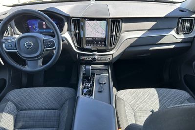 Volvo XC60 B4 D AWD Core aut