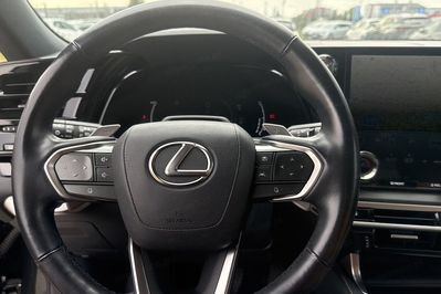 Lexus RX 450H+ Prestige