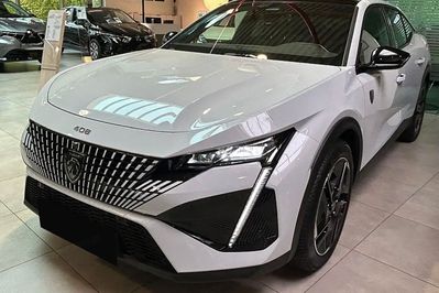 Peugeot 408 GT e-DCS 1.2 mHEV