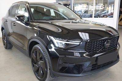 Volvo XC40 B4 Plus Black Edition