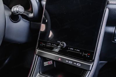 Lexus LBX Emotion 1.5 Hybrid