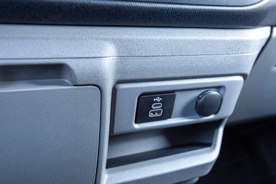 Ford Tourneo Custom L1H1 Titanium X AT