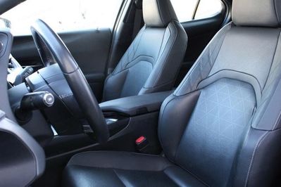 Lexus UX 250h GPF Business Edition 2WD