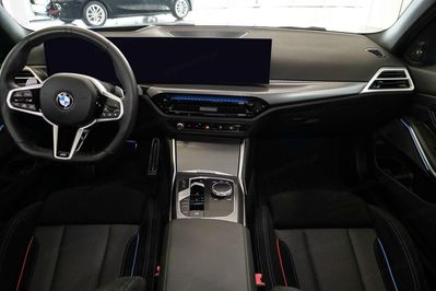 BMW Seria 3 330i xDrive M Sport