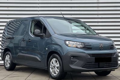 Peugeot Partner Van Long L2H1 EAT8