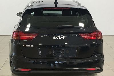 Kia Ceed 1.5 T-GDI Tribute