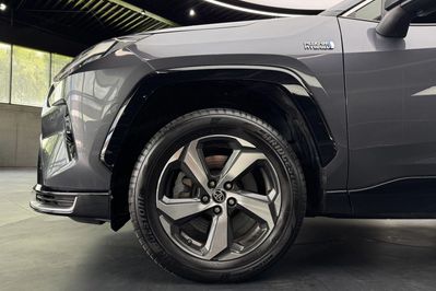 Toyota RAV4 2.5 Plug-In Hybrid More Dynamic 4x4