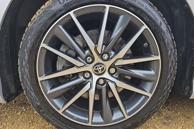 Toyota Camry 2.5 Hybrid Prestige